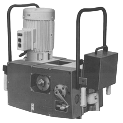 初期（第一号機）の開先加工機